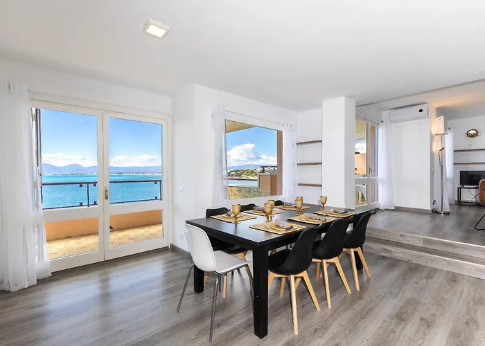 Uhc Cantilmar Family Apartman